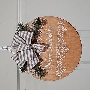 Wooden Hand crafted Round 12" Door hanger or sign "Merry Christmas"